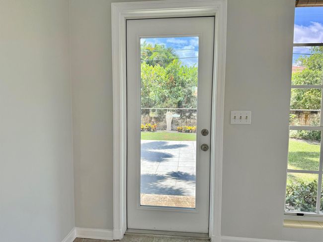 206 Russlyn Dr, House other with 3 bedrooms, 3 bathrooms and null parking in West Palm Beach FL | Image 15