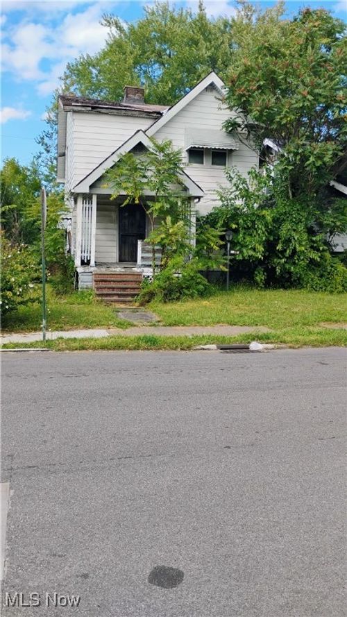 13601 Glendale Ave, Cleveland, OH, 44105-4664 | Card Image