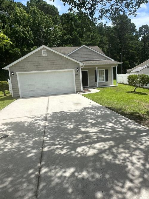 704 Coffee Tree Ct, Myrtle Beach, SC, 29579-5222 | Card Image