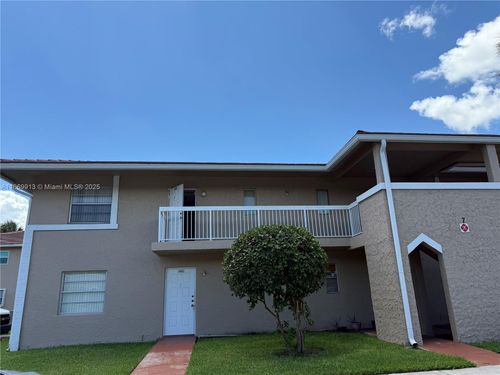 i-9906 Twin Lakes Dr, Coral Springs, FL, 33071-5329 | Card Image