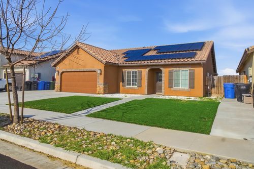 636 Castellina St, Lemoore, CA, 93245-4521 | Card Image