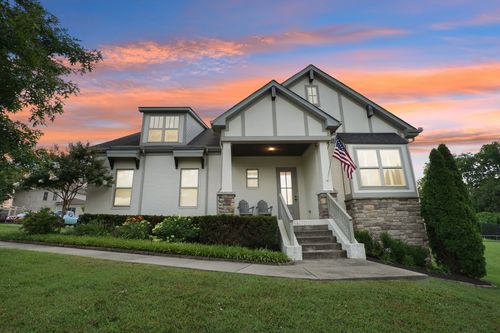 1003 Glasgow Ct, Gallatin, TN, 37066-1408 | Card Image