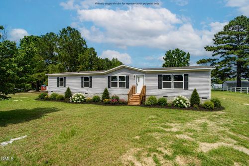 108 Storey Acres Rd, Spring Lake, NC, 28390-8333 | Card Image