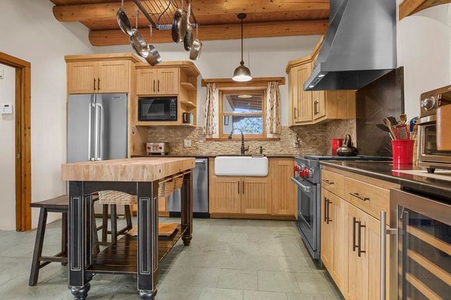 24 Gina Ln, House other with 3 bedrooms, 2 bathrooms and null parking in El Prado NM | Image 7