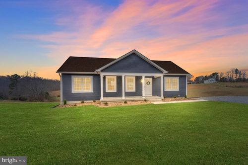 15371 Ridge Rd, GORDONSVILLE, VA, 22942-8846 | Card Image