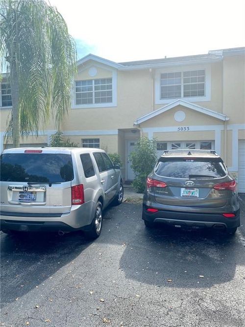 5033 Sw 121st Ter, Cooper City, FL, 33330-4467 | Card Image