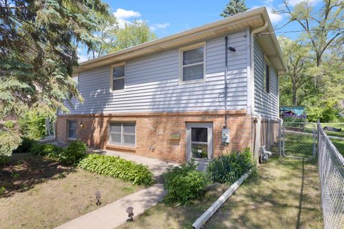 2618 Pleasant View Ave, Rockford, IL, 61108-7436 | Card Image