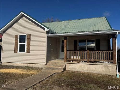 302 W 3rd St, Dixon, MO, 65459-8080 | Card Image