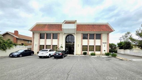 104-12225 South Street, Artesia, CA, 90701 | Card Image
