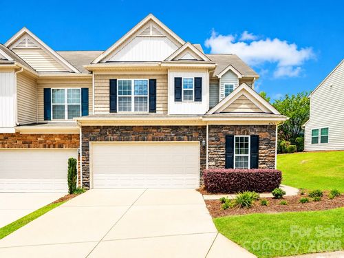 4752 Mount Royal Ln, Charlotte, NC, 28210-4689 | Card Image