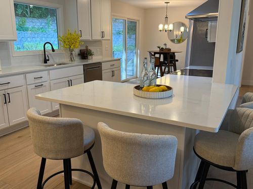 2611 Kyle Ave N, Golden Valley, MN, 55422-3630 | Card Image