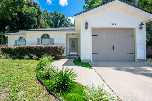 512 Hyde Park Dr, Crestview, FL, 32539-8921 | Card Image