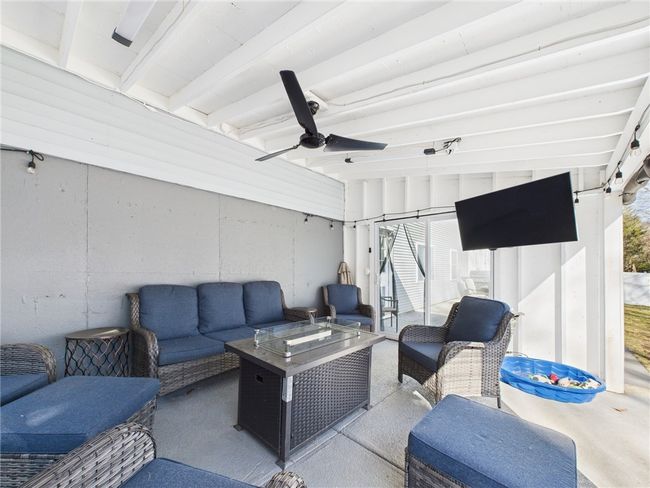 Covered patio | Image 28