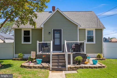 70 Del Rio Rd, DUNDALK, MD, 21222-4850 | Card Image