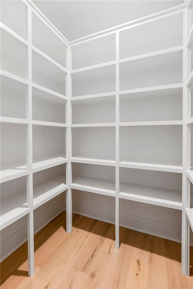 View of pantry | Image 16