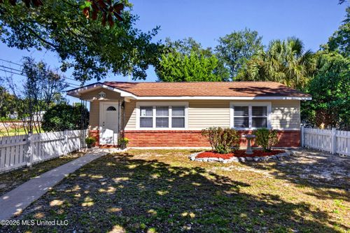 a-b-c-832 Woodward Ave, Gulfport, MS, 39501-1345 | Card Image