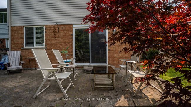 7 Fletcher Crt, House other with 5 bedrooms, 3 bathrooms and 3 parking in Guelph ON | Image 32