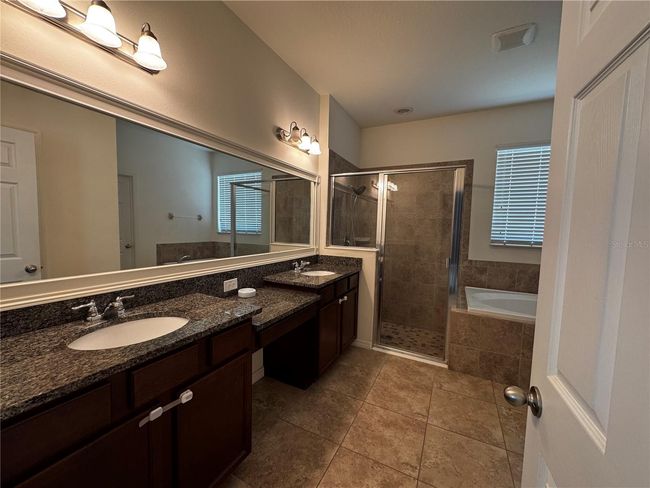 1570 Fox Grape Loop, House other with 3 bedrooms, 2 bathrooms and null parking in LUTZ FL | Image 44