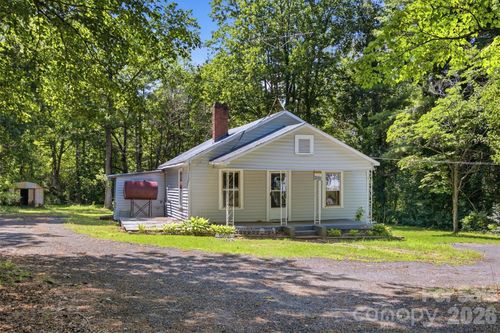 2155 Pa Jolly Ln, Granite Falls, NC, 28630-8901 | Card Image