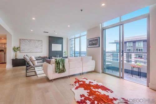 1706-425 W Beech St, San Diego, CA, 92101 | Card Image