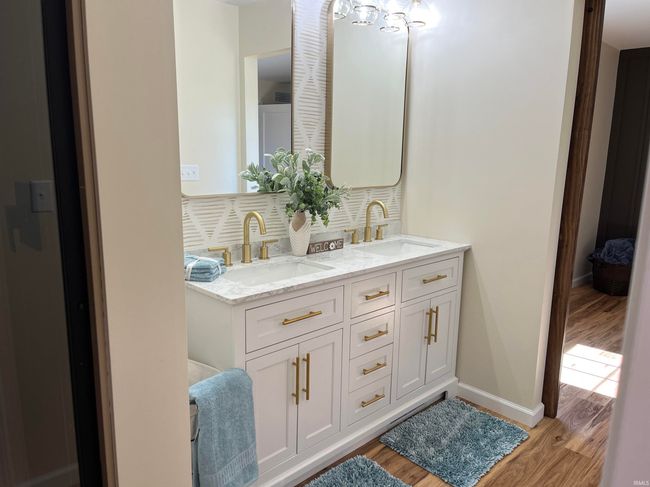5321 E Johnson St, House other with 3 bedrooms, 3 bathrooms and null parking in Knox IN | Image 18