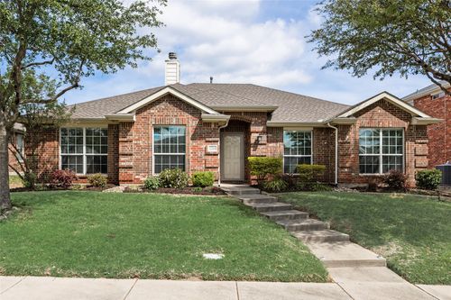 1260 Highbluff Ln, Rockwall, TX, 75087-2658 | Card Image