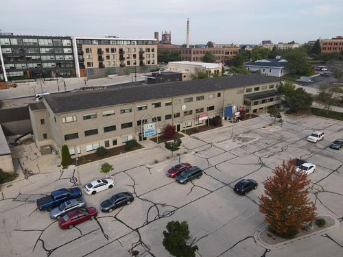 b-712 Riverfront Drive, SHEBOYGAN, WI, 53081 | Card Image