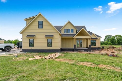 18901 Hall Ave, Fayetteville, AR, 72704 | Card Image