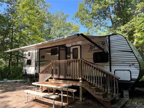 H2 Pathfinder Vlg, Hinckley, MN, 55037 | Card Image