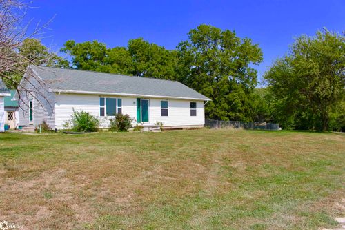 64505 Dunbar Rd, Atlantic, IA, 50022-8607 | Card Image