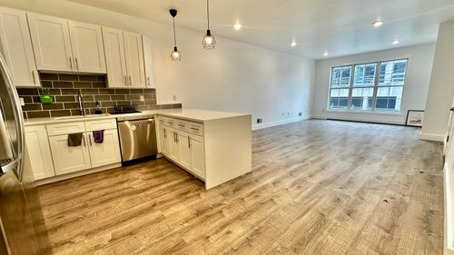 a-20 Fisk St, Jersey City, NJ, 07305-1119 | Card Image