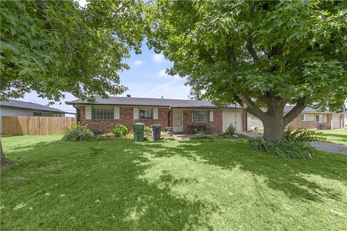 904 N 13th Pl, Rogers, AR, 72756-2604 | Card Image