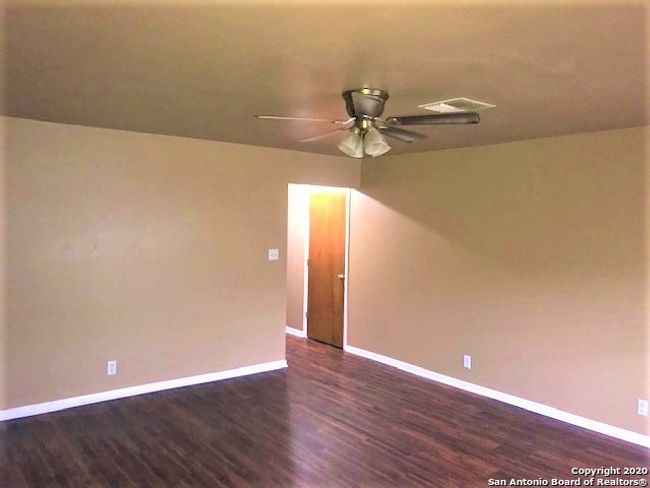 168 Plainview Dr, House other with 3 bedrooms, 2 bathrooms and null parking in Poth TX | Image 7