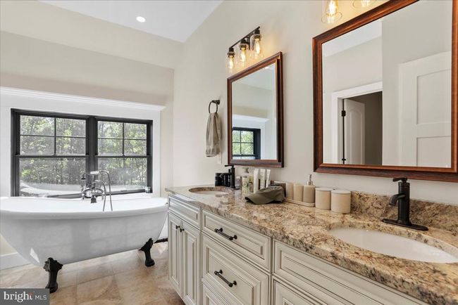 2968 Cheyennes Trl, House other with 3 bedrooms, 4 bathrooms and null parking in GERRARDSTOWN WV | Image 27