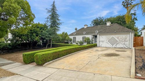 2225 Hillhurst Ave, Los Angeles, CA, 90027-1230 | Card Image