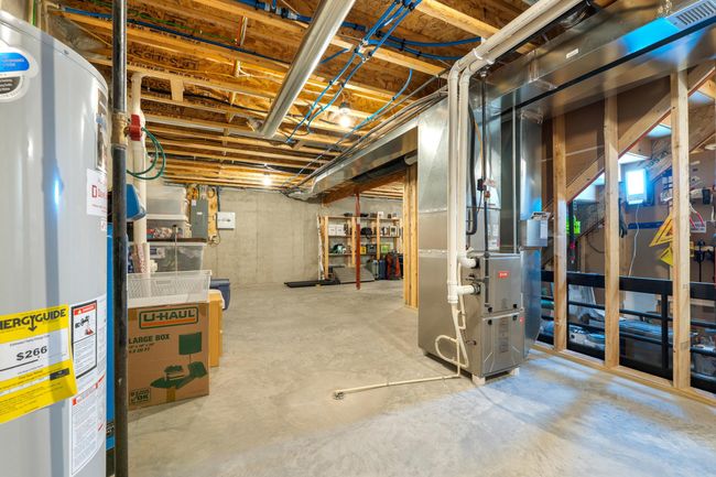 1213 Twisted Branch Way, House other with 3 bedrooms, 3 bathrooms and null parking in Sun Prairie WI | Image 39