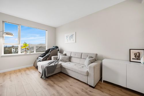 511-9233 Odlin Rd, Richmond, BC, V6X0V4 | Card Image