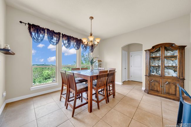 10210 Rafter O Trl, House other with 3 bedrooms, 3 bathrooms and null parking in Helotes TX | Image 11