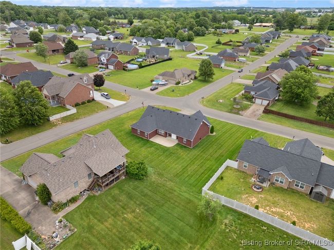 8435 Aberdeen Ln, Home with 3 bedrooms, 2 bathrooms and null parking in Charlestown IN | Image 51
