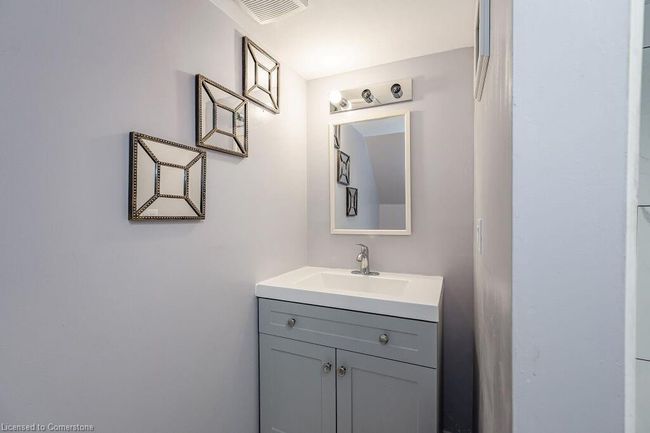 30 - 11 Grand River Blvd, Townhouse with 4 bedrooms, 2 bathrooms and 1 parking in Kitchener ON | Image 28