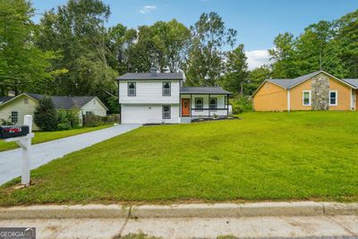 5017 Galbraith Circle, House other with 4 bedrooms, 2 bathrooms and null parking in Stone Mountain GA | Image 3