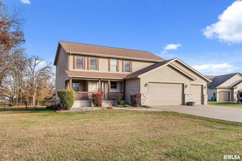 9933 123rd St, Davenport, IA, 52804-9148 | Card Image