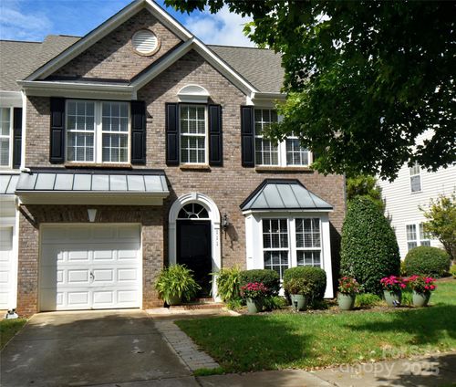 111 Beverly Chase Ln, Mooresville, NC, 28117-9229 | Card Image