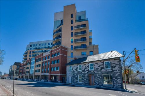 925-652 Princess St, Kingston, ON, K7L1E5 | Card Image