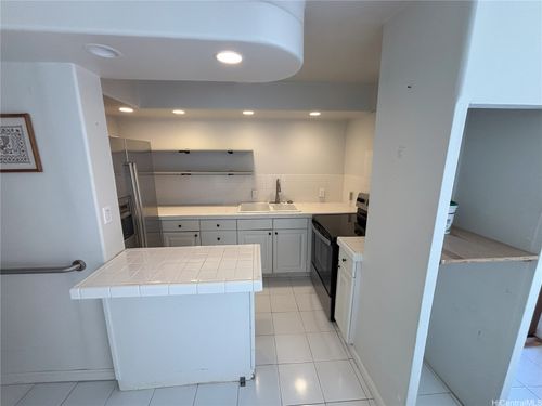 apt-101-3660 Lower Honoapiilani Rd, Lahaina, HI, 96761-9317 | Card Image