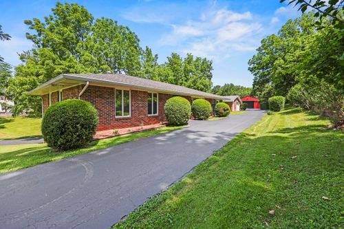 111 W North St, Carlisle, KY, 40311-1022 | Card Image