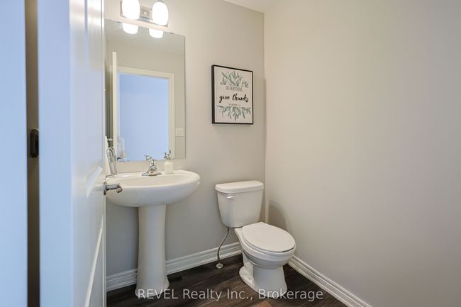 196 Heron St, House attached with 3 bedrooms, 3 bathrooms and 2 parking in Welland ON | Image 7