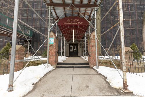 4c-850 Saint Marks Avenue, New York, NY, 11213 | Card Image