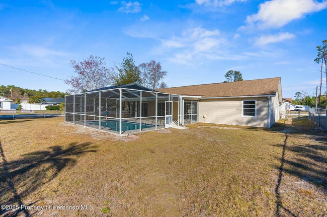 5948 Lyon Rd, House other with 3 bedrooms, 2 bathrooms and null parking in SPRING HILL FL | Image 13