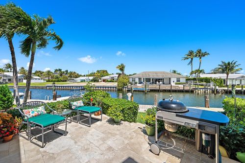 42-2339 Treasure Isle Dr, West Palm Beach, FL, 33410-1357 | Card Image